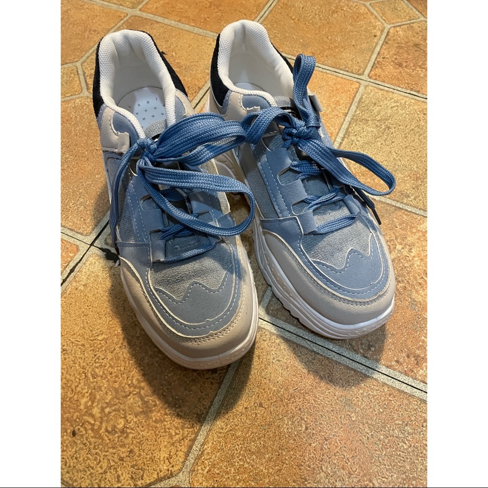 Lace up front chunky sneakers , EUR 37, Brand New